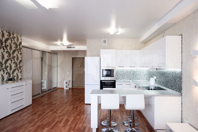 1-к. квартира, 35 м², 9/25 эт.