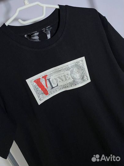 Футболка vlone