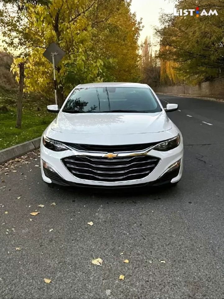 Chevrolet Malibu: фото владельца