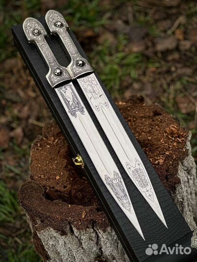 Нож на подарок