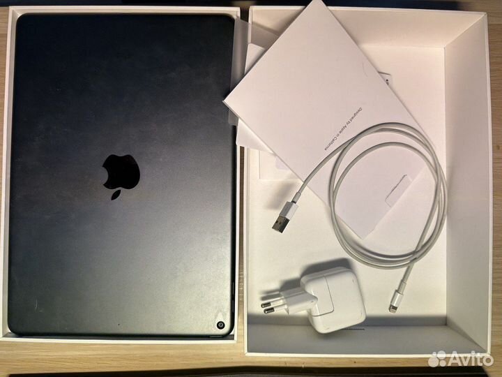 iPad Air 3 2019 64 gb Wi-Fi Ростест