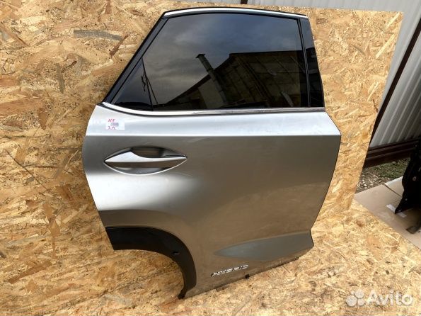 Дверь задняя правая Lexus NX 200t 300