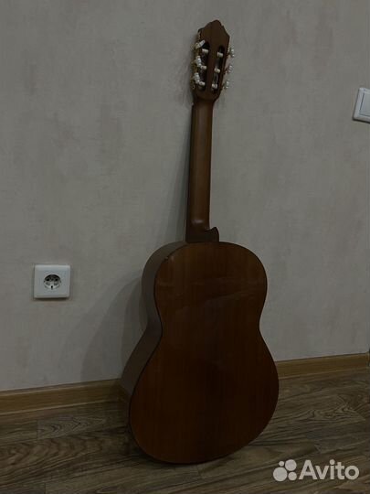 Гитара yamaha c80 классическая