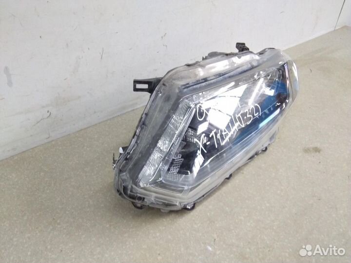 Фара левая Nissan X-Trail (T32) 2014