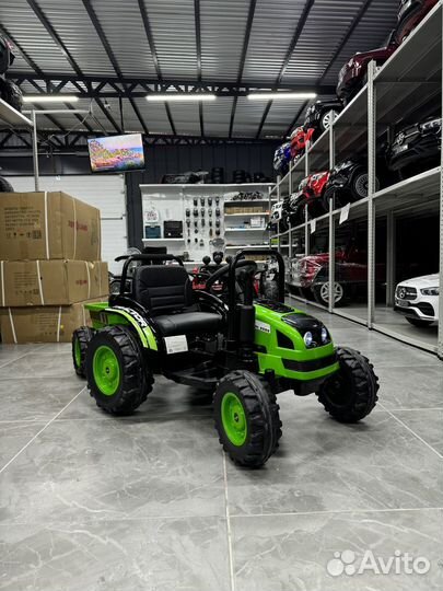 Трактор HL 388 3