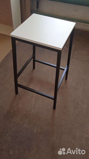 Табурет барный