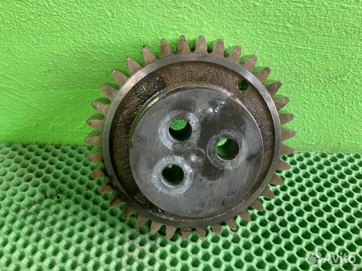 Шестерня двигателя MAN TGA