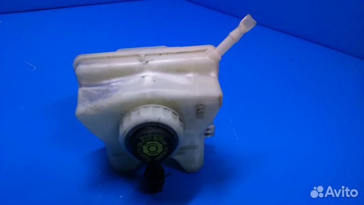 Бачок главного тормозного цилиндра BMW X5 E53