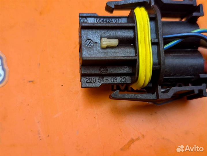 Разъем w203 C-class 111.951