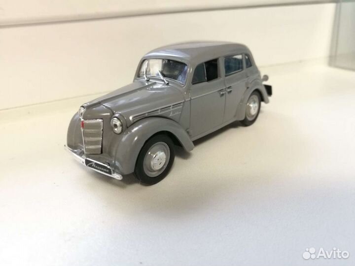Модель автомобиля Москвич 401 1/43