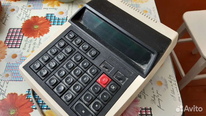 Калькулятор Электроника мк44 (СССР)
