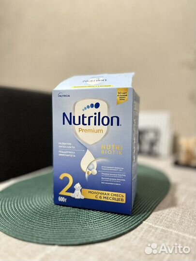 Смесь молочная nutrilon premium 2