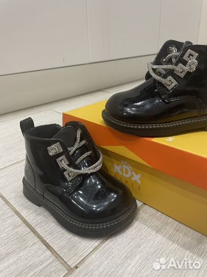 Ботинки детские осенние для девочки