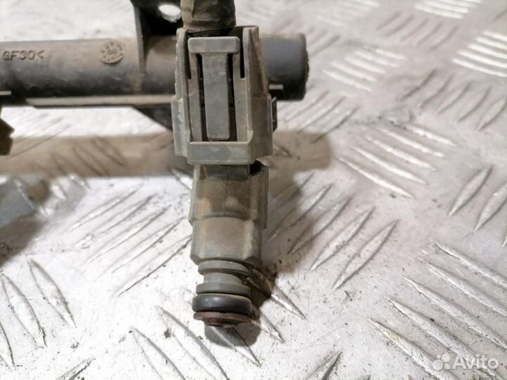 Форсунка двигателя Kia Spectra 2001-2011