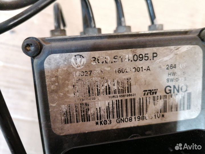 Блок ABS Volkswagen Passat B6 3C0614095P