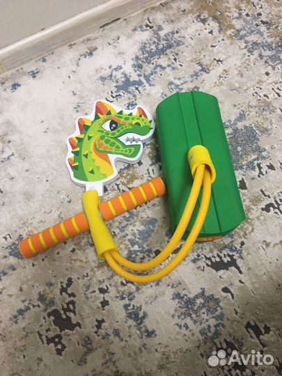 Тренажер для прыжков Moby kids