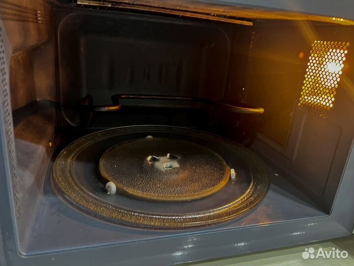 Продам микроволновку бу