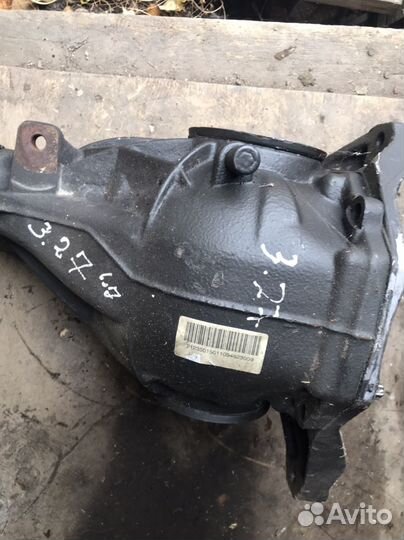 Редуктор 3.27 Mercedes W212