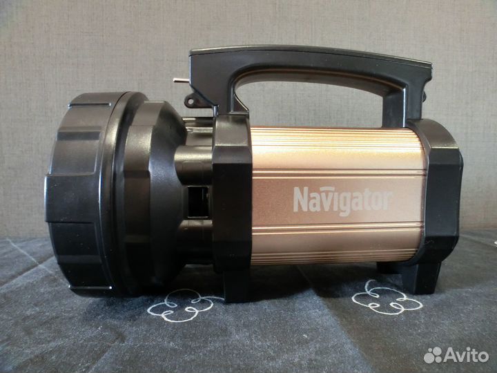 Фонарь прожектор аккумуляторный