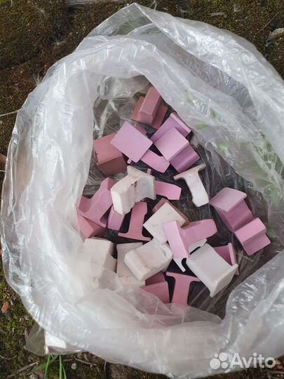 Изоляторы керамические