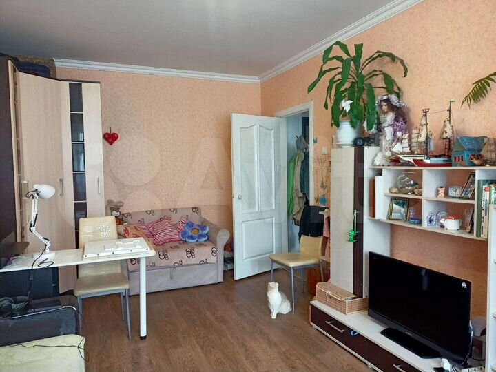 2-к. квартира, 55 м², 8/10 эт.