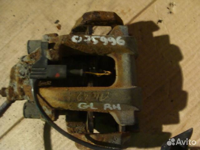 Тормозные суппорта Mercedes gl 164 07г