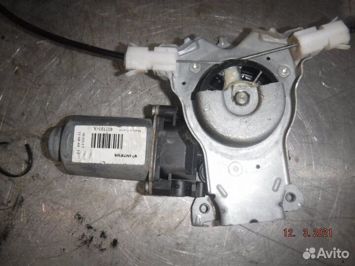 Стеклоподъемник задний левый Nissan Qashqai J10