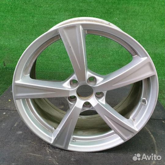 Диск литой Вольво хс90 2 (2014-2019)