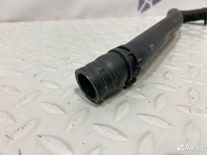 Шланг системы охлаждения передний Mercedes Cls