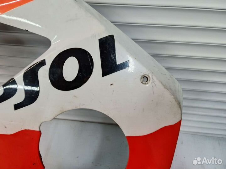 Honda cbr900rr / 954, SC50. Пластик боковой. Бок