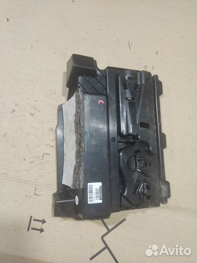 Обшивка багажника Bmw 3-series E91 (Заднее Левое Нижнее)