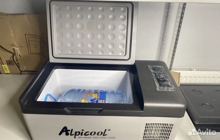 Автохолодильник alpicool новый