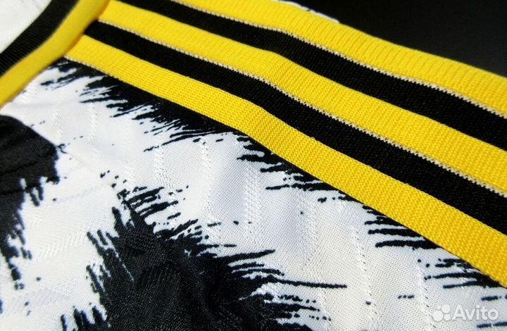 Игровая футбольная форма