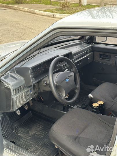 ВАЗ 2109 1.5 МТ, 2004, 100 000 км