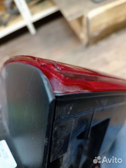Фонарь правый Nissan Fuga Y51