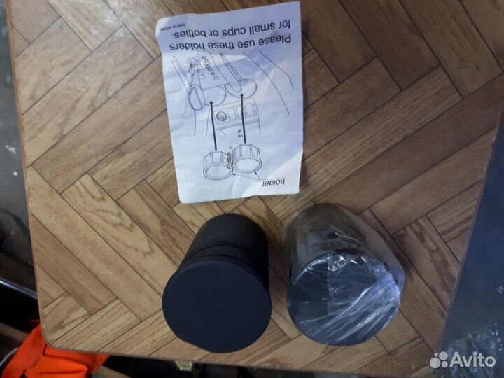 Оригинальная заводская пепельницы RAV4