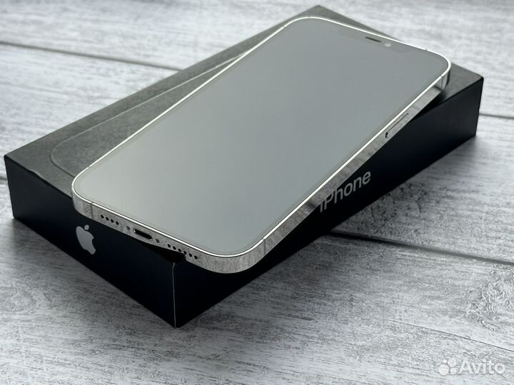 iPhone 12 Pro Max, 256 ГБ