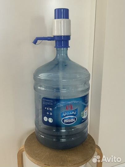 Помпа для воды с бутылем 19 л
