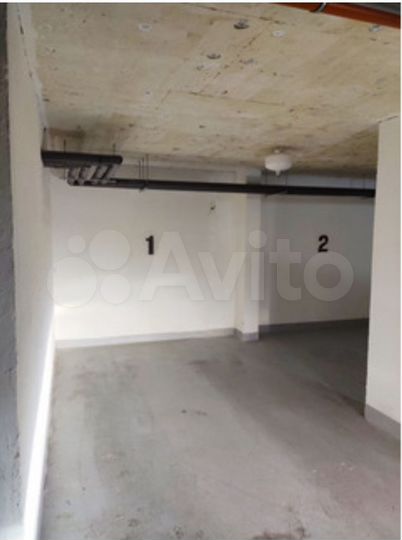 Машиноместо, 18 м²