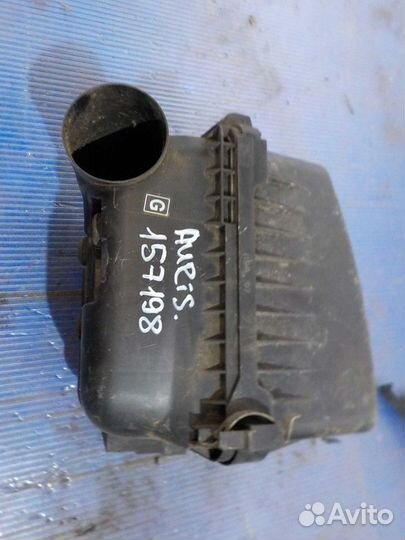 Корпус воздушного фильтра Toyota Auris