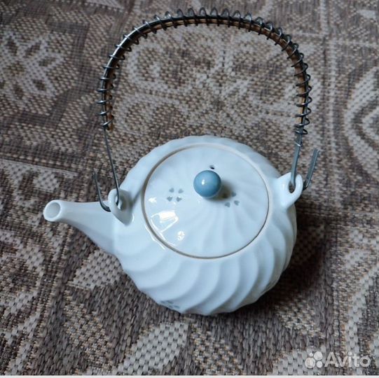 Чайник заварочный фарфоровый