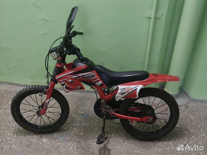 Детский велосипед бу с 3 лет до 6 лет детей