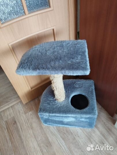 Когтеточка домик для кошки бу
