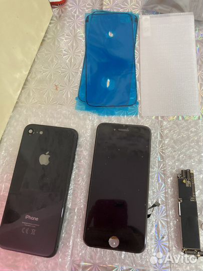 Запчасти iPhone 8