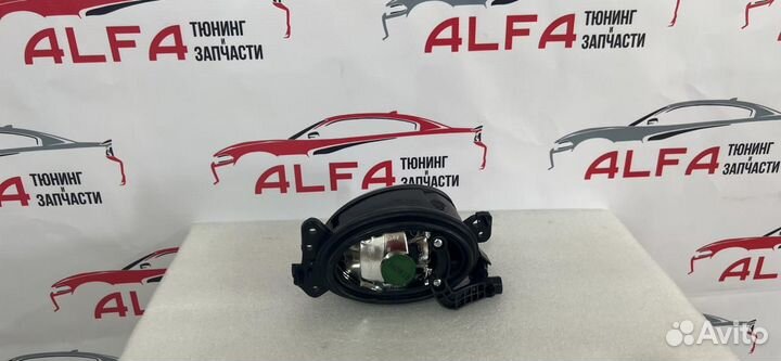 Фара противотуманная Mercedes-Benz M-Класс W164