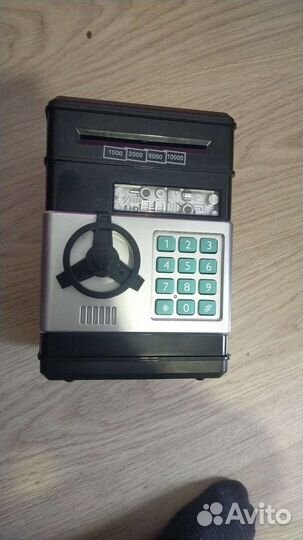 Сейф с кодом