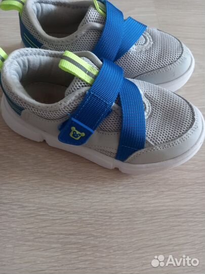 Кроссовки мальчику