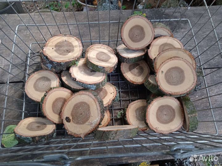 Спилы и слэбы дерева