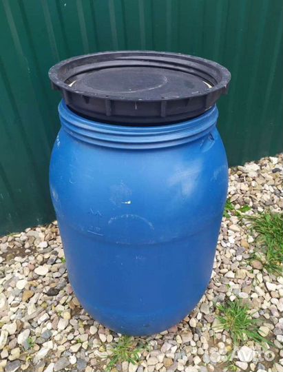 Бочка пластиковая 200 литров