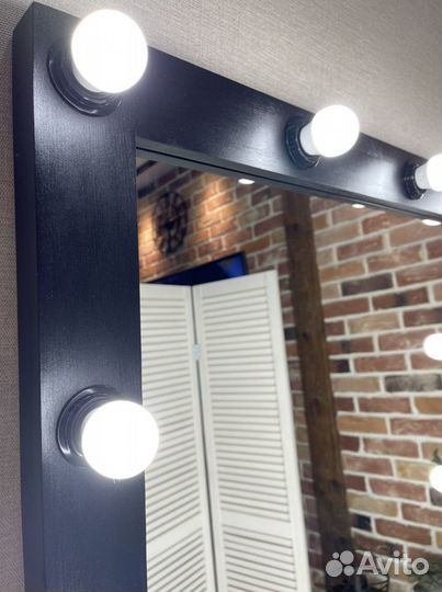 Гримерное зеркало